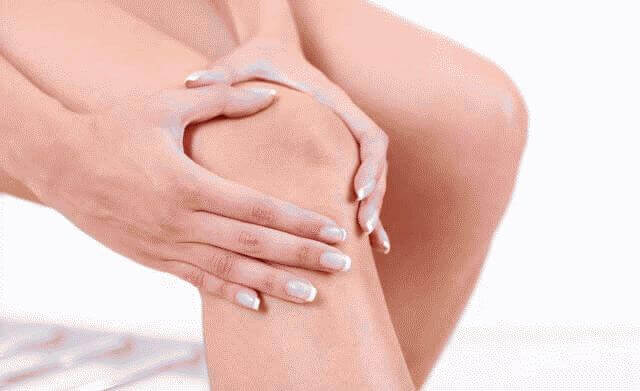 Почему болят колени и как лечить?